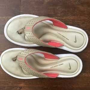 Nike Cushioned Flip Flops Pink/Tan Size 8
